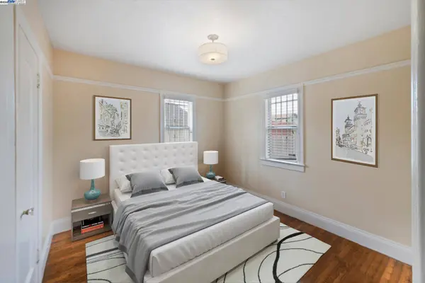 10109 Plymouth St, Oakland, CA 94603