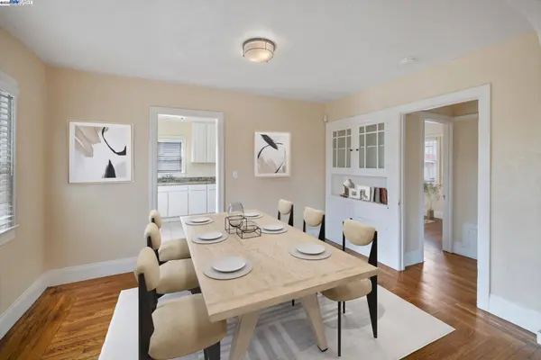 10109 Plymouth St, Oakland, CA 94603