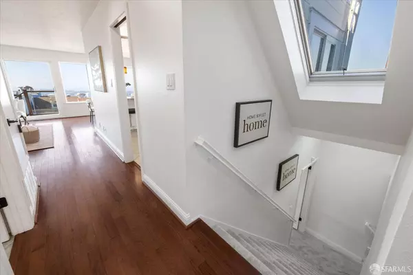 549 Orizaba AVE, San Francisco, CA 94132