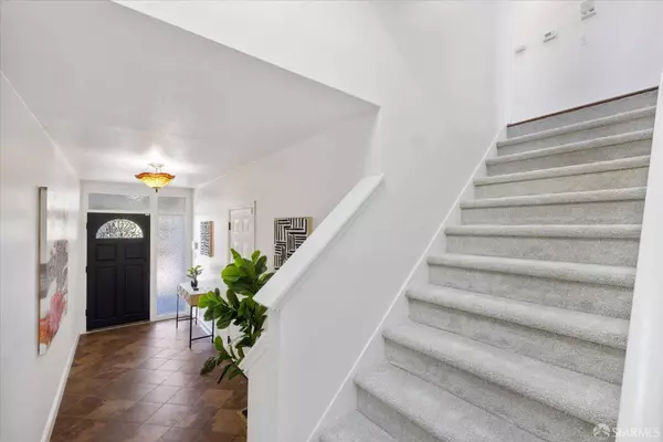 549 Orizaba AVE, San Francisco, CA 94132