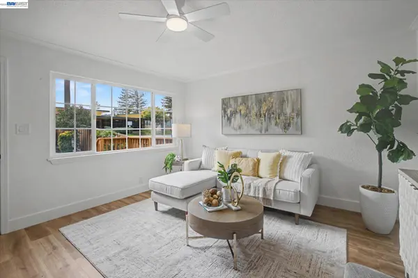 1696 East Ave, Hayward, CA 94541