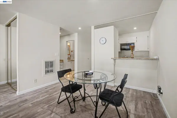 625 El Dorado Ave #106, Oakland, CA 94611