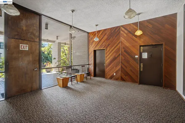 625 El Dorado Ave #106, Oakland, CA 94611