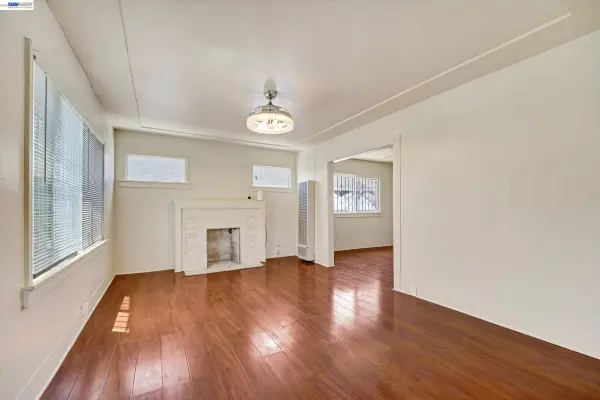 1707 73Rd Ave, Oakland, CA 94621