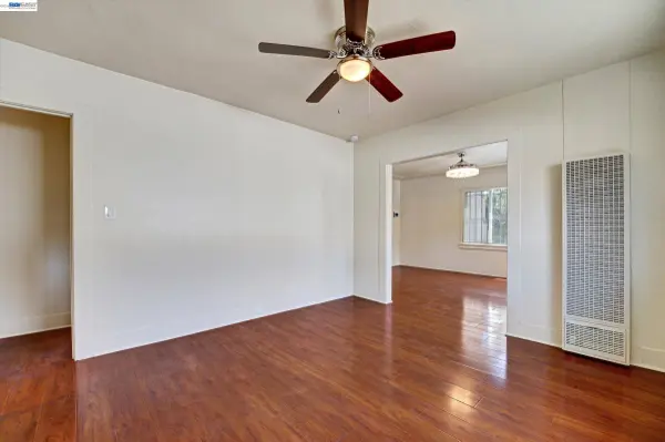 1707 73Rd Ave, Oakland, CA 94621