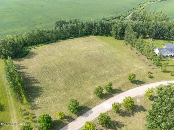 414 COLE CREEK WAY NE, Thompson, ND 58278