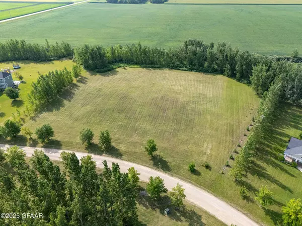 414 COLE CREEK WAY NE, Thompson, ND 58278