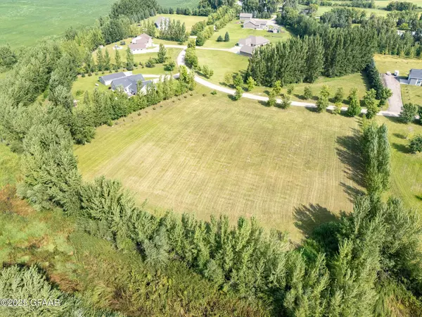 414 COLE CREEK WAY NE, Thompson, ND 58278