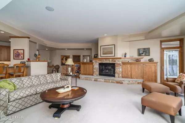 12745 MAPLE LAKE DR SE, Mentor, MN 56736