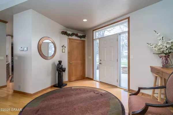 12745 MAPLE LAKE DR SE, Mentor, MN 56736