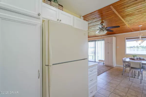 34531 E TRINITY PT RD SE, Mentor, MN 56736