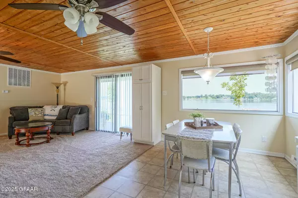 34531 E TRINITY PT RD SE, Mentor, MN 56736