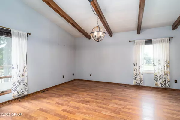 1117 17TH ST NW, East Grand Forks, MN 56721