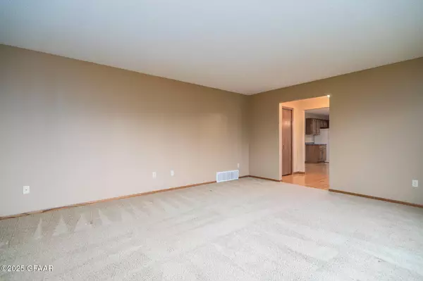 406 MEMORIAL DR, Fisher, MN 56723