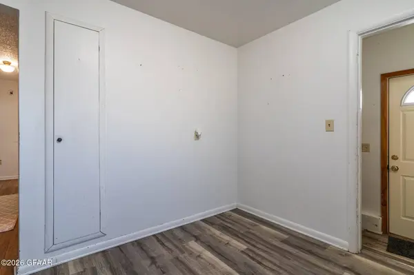 1905 11TH AVE N, Grand Forks, ND 58203