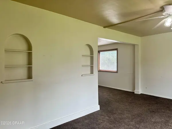 513 CENTRAL AVE N, Crookston, MN 56716