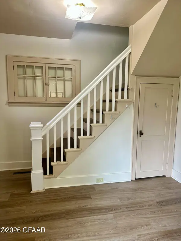 513 CENTRAL AVE N, Crookston, MN 56716