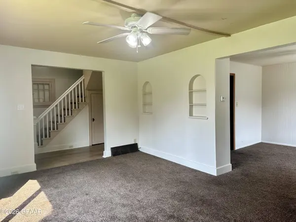 513 CENTRAL AVE N, Crookston, MN 56716