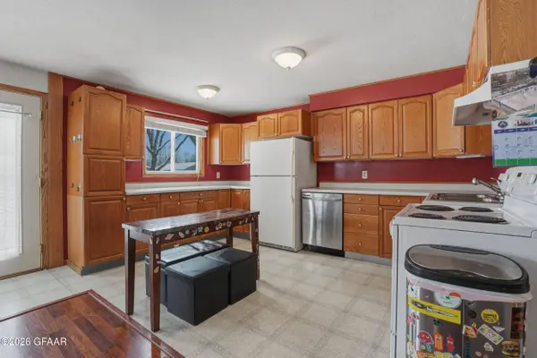 1314 19TH ST S, Grand Forks, ND 58201