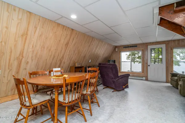 15710 N TRINITY PT RD SE, Mentor, MN 56736