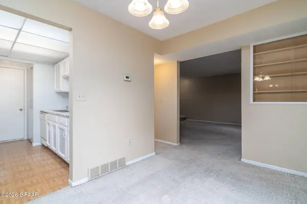 3720 CHERRY ST O59, Grand Forks, ND 58201