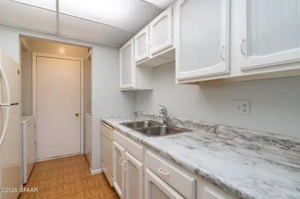 3720 CHERRY ST O59, Grand Forks, ND 58201