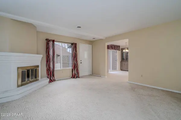 3720 CHERRY ST O59, Grand Forks, ND 58201