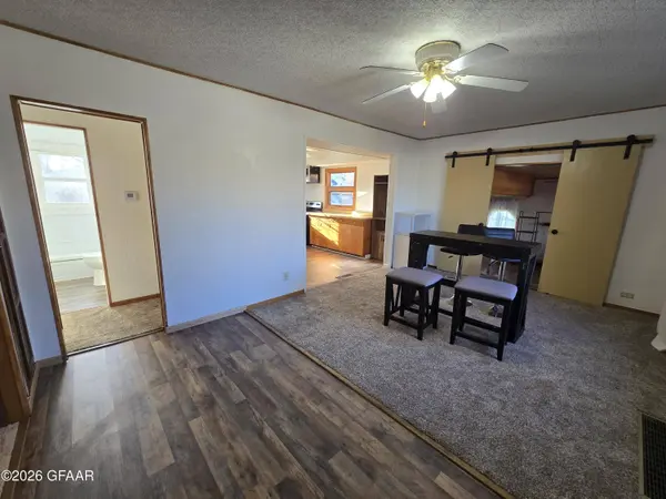 204 2ND ST W, Argyle, MN 56713