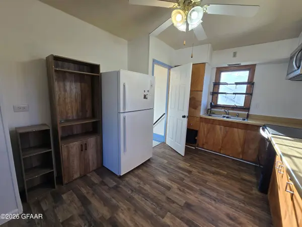 204 2ND ST W, Argyle, MN 56713