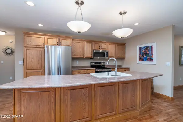 3673 34TH ST S, Grand Forks, ND 58201