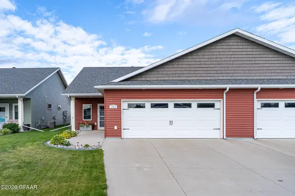 3824 35TH ST S, Grand Forks, ND 58201