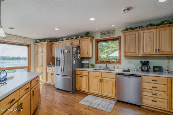 39789 SUNSET SHORES RD SE, Erskine, MN 56535