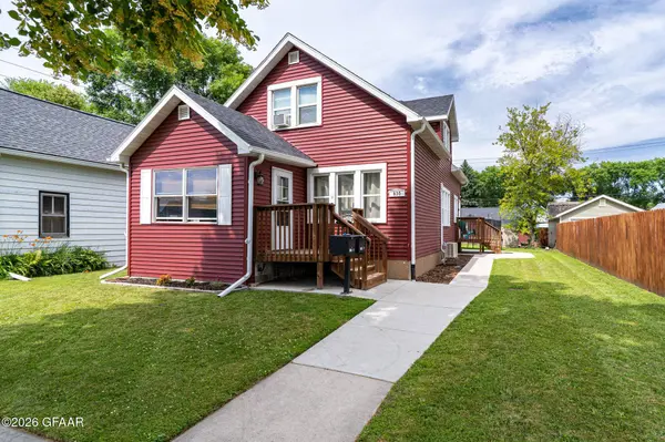 630 N 6TH ST, Grand Forks, ND 58203