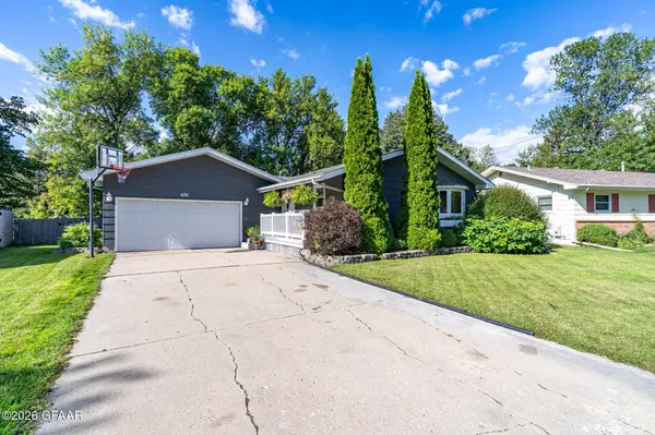 601 SCHROEDER DR