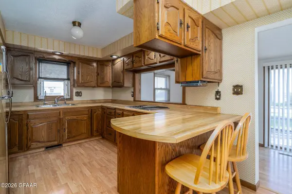 5396 62ND AVE S, Grand Forks, ND 58201