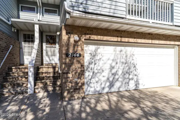 2144 27TH AVE S, Grand Forks, ND 58201