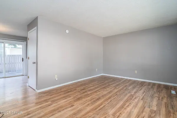 1724 6TH AVE N, Grand Forks, ND 58203