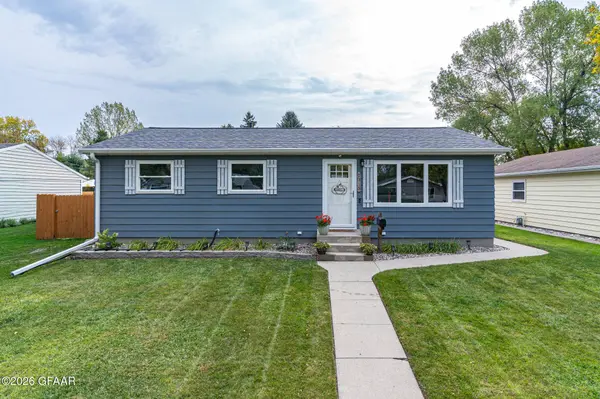 1315 18TH ST S, Grand Forks, ND 58201