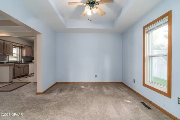 323 4TH ST, Thompson, ND 58278