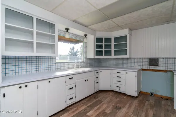 707 MCKINLEY ST SE, Fertile, MN 56540