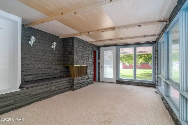 707 MCKINLEY ST SE, Fertile, MN 56540