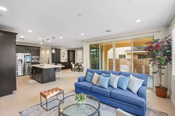 7066 Via Agave, San Diego, CA 92130