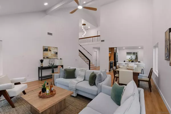 9562 Benavente St, San Diego, CA 92129