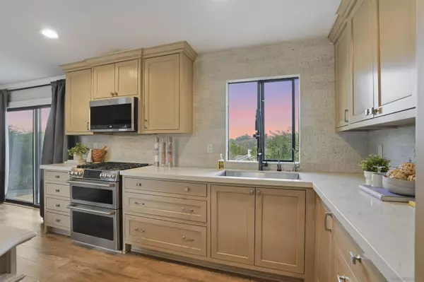 109 Scenic Dr, El Cajon, CA 92021