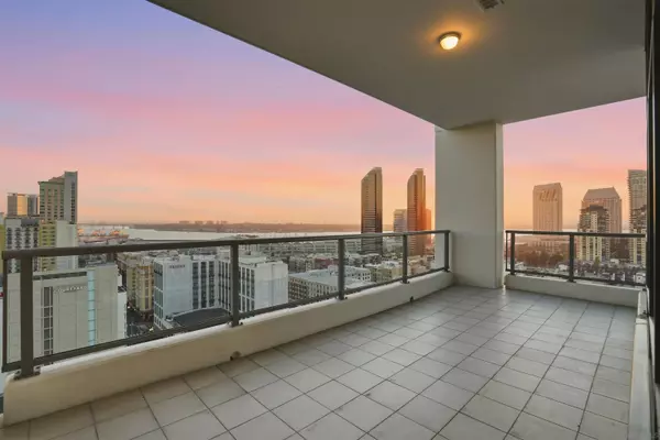 575 6Th Ave #1705, San Diego, CA 92101