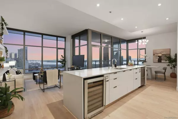 575 6Th Ave #1705, San Diego, CA 92101