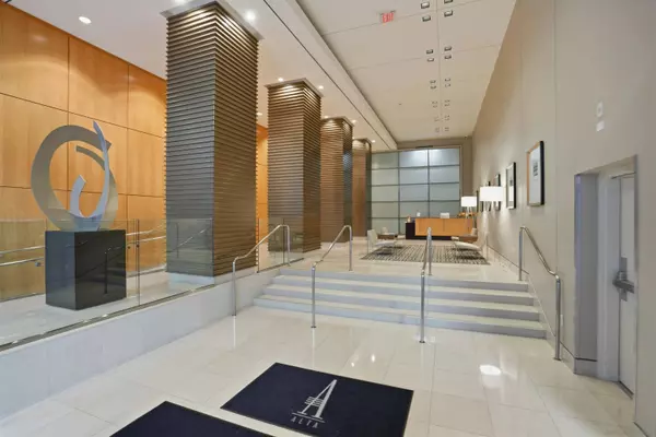 575 6Th Ave #1705, San Diego, CA 92101