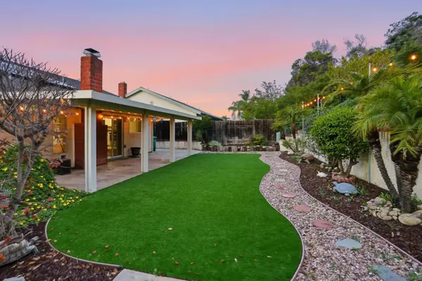 10523 Strathmore Dr, Santee, CA 92071