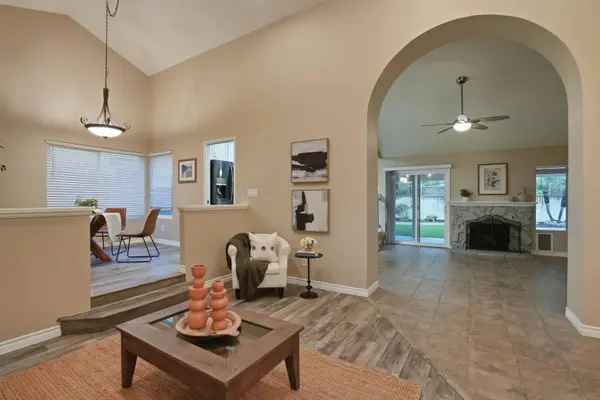 10523 Strathmore Dr, Santee, CA 92071