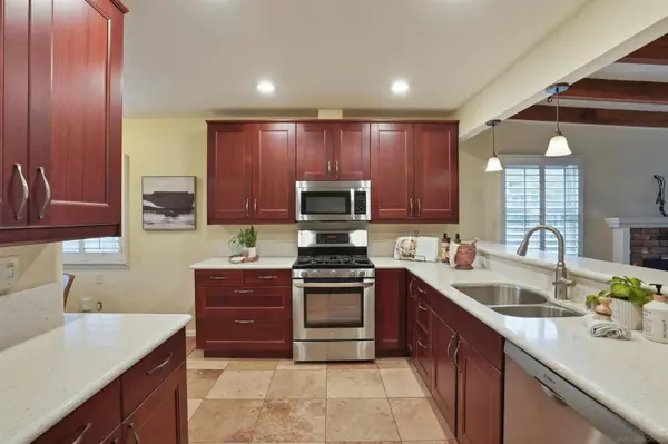 8741 Crockett St, La Mesa, CA 91942